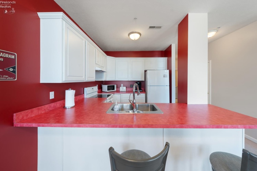 934 Washington Street, Sandusky, 44870, 3 Bedrooms Bedrooms, ,2 BathroomsBathrooms,Residential,For Sale,Washington,20261430