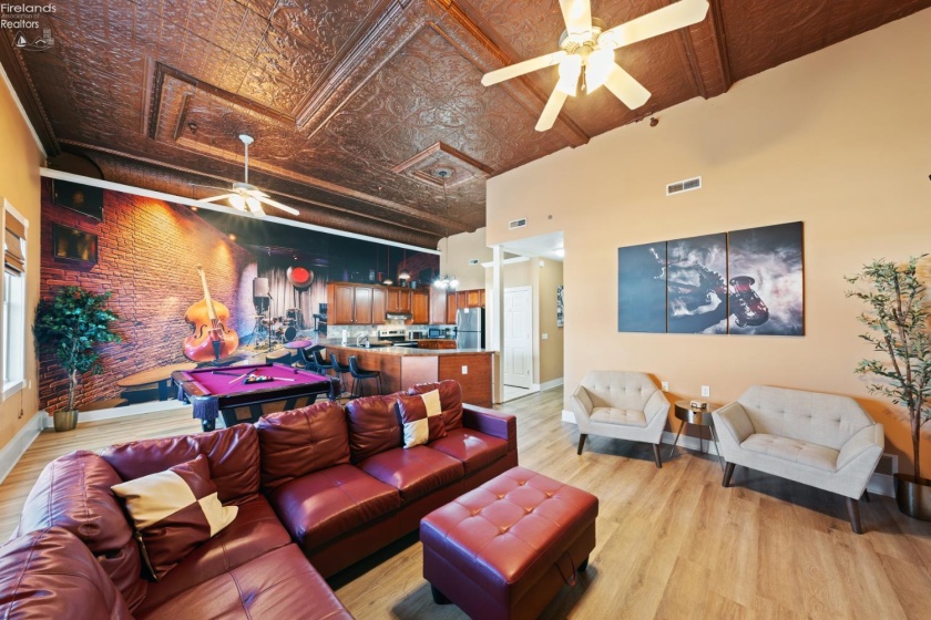 934 Washington Street, Sandusky, 44870, 3 Bedrooms Bedrooms, ,2 BathroomsBathrooms,Residential,For Sale,Washington,20261454