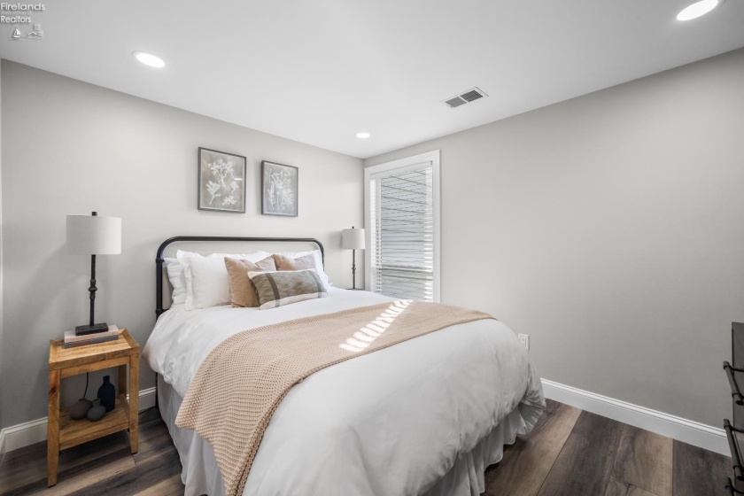 104 Clinton Reef Drive, Port Clinton, 43452, 2 Bedrooms Bedrooms, ,1 BathroomBathrooms,Residential,For Sale,Clinton Reef,20261353