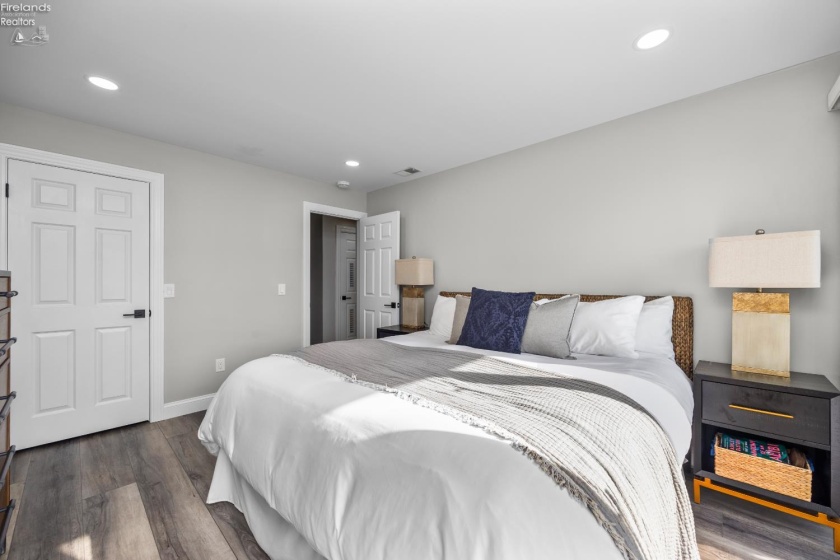 104 Clinton Reef Drive, Port Clinton, 43452, 2 Bedrooms Bedrooms, ,1 BathroomBathrooms,Residential,For Sale,Clinton Reef,20261353