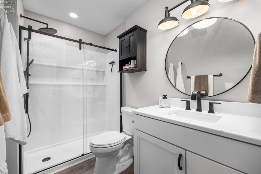 104 Clinton Reef Drive, Port Clinton, 43452, 2 Bedrooms Bedrooms, ,1 BathroomBathrooms,Residential,For Sale,Clinton Reef,20261353