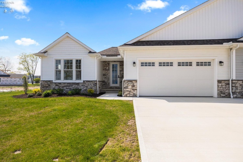 5409 Pintail Drive, Port Clinton, 43452, 3 Bedrooms Bedrooms, ,3 BathroomsBathrooms,Residential,For Sale,Pintail,20261422