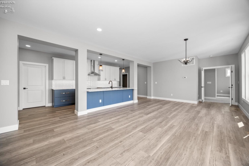 5409 Pintail Drive, Port Clinton, 43452, 3 Bedrooms Bedrooms, ,3 BathroomsBathrooms,Residential,For Sale,Pintail,20261422