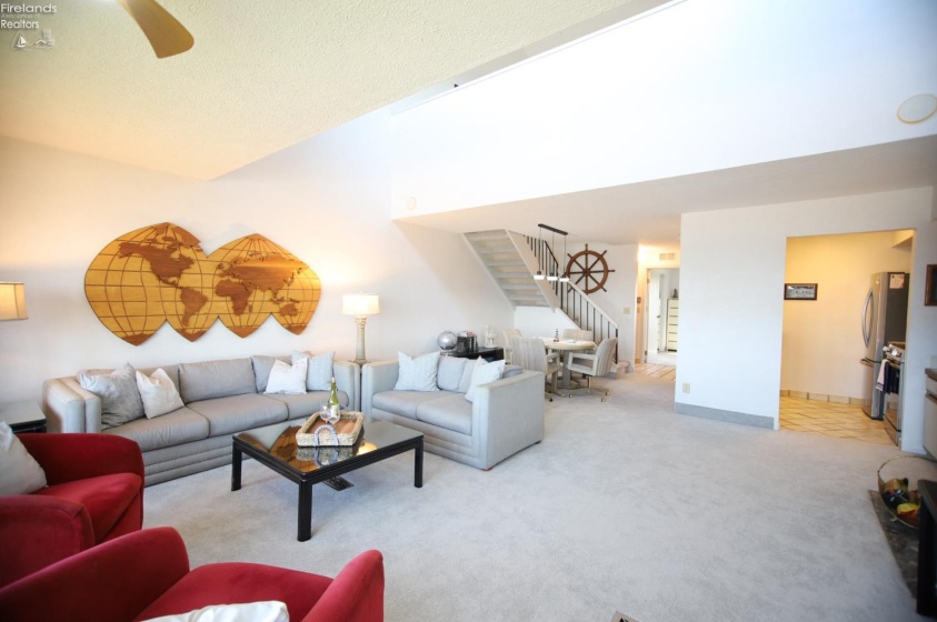 503 Lakeshore Drive, Port Clinton, 43452, 2 Bedrooms Bedrooms, ,2 BathroomsBathrooms,Residential,For Sale,Lakeshore,20254184