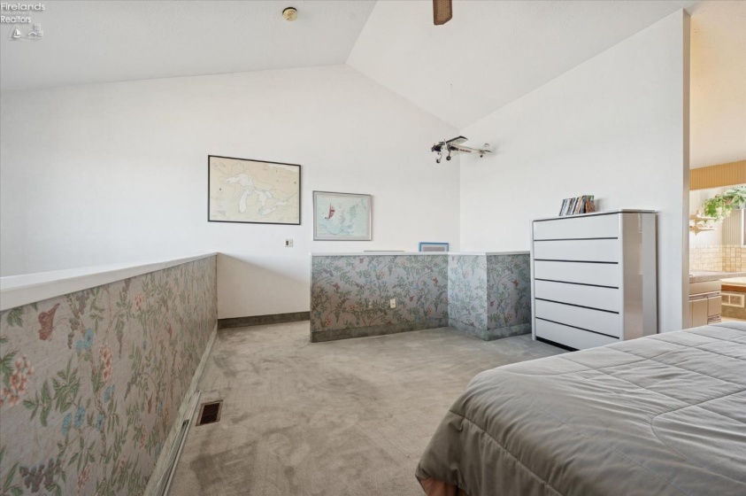 503 Lakeshore Drive, Port Clinton, 43452, 2 Bedrooms Bedrooms, ,2 BathroomsBathrooms,Residential,For Sale,Lakeshore,20254184