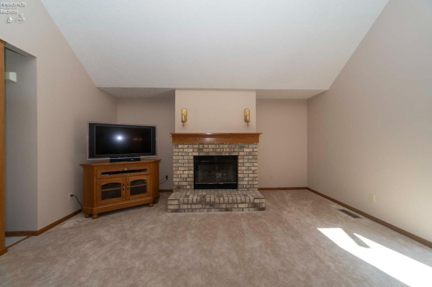 112 Mallard Creek Run, LaGrange, 44050, 3 Bedrooms Bedrooms, ,2 BathroomsBathrooms,Residential,For Sale,Mallard Creek Run,20261350