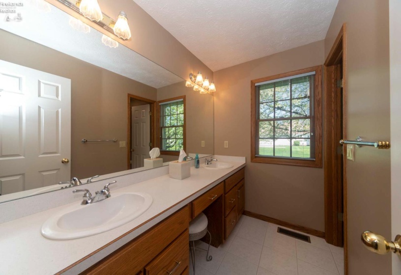 112 Mallard Creek Run, LaGrange, 44050, 3 Bedrooms Bedrooms, ,2 BathroomsBathrooms,Residential,For Sale,Mallard Creek Run,20261350