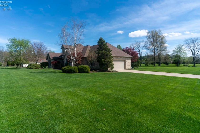 112 Mallard Creek Run, LaGrange, 44050, 3 Bedrooms Bedrooms, ,2 BathroomsBathrooms,Residential,For Sale,Mallard Creek Run,20261350