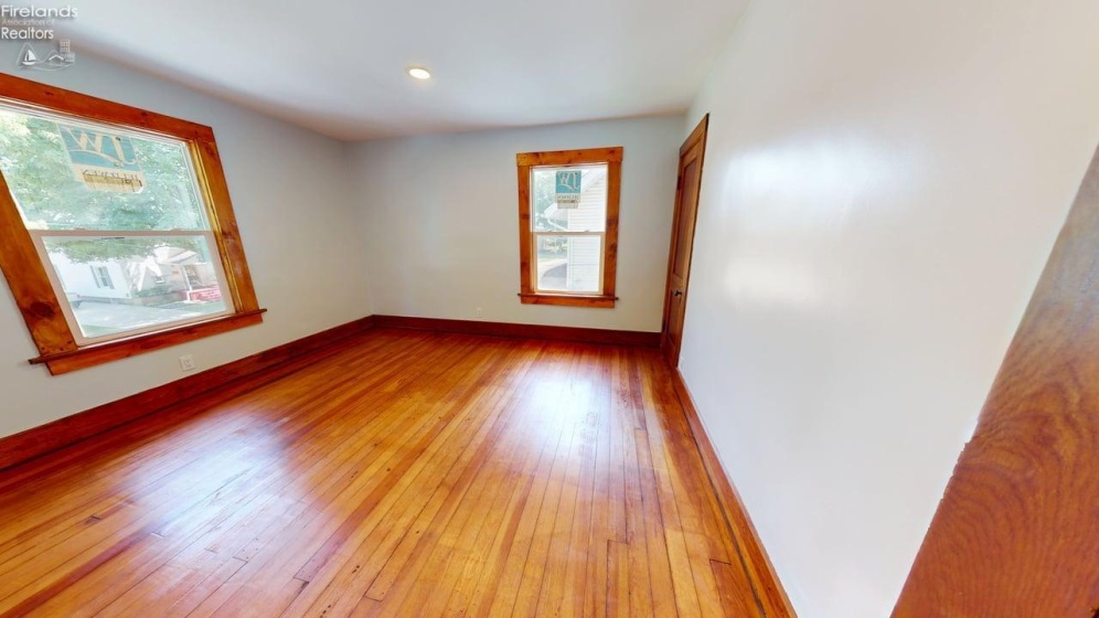 1021 Sandusky Street, Bucyrus, 44820, 4 Bedrooms Bedrooms, ,3 BathroomsBathrooms,Residential,For Sale,Sandusky,20261461