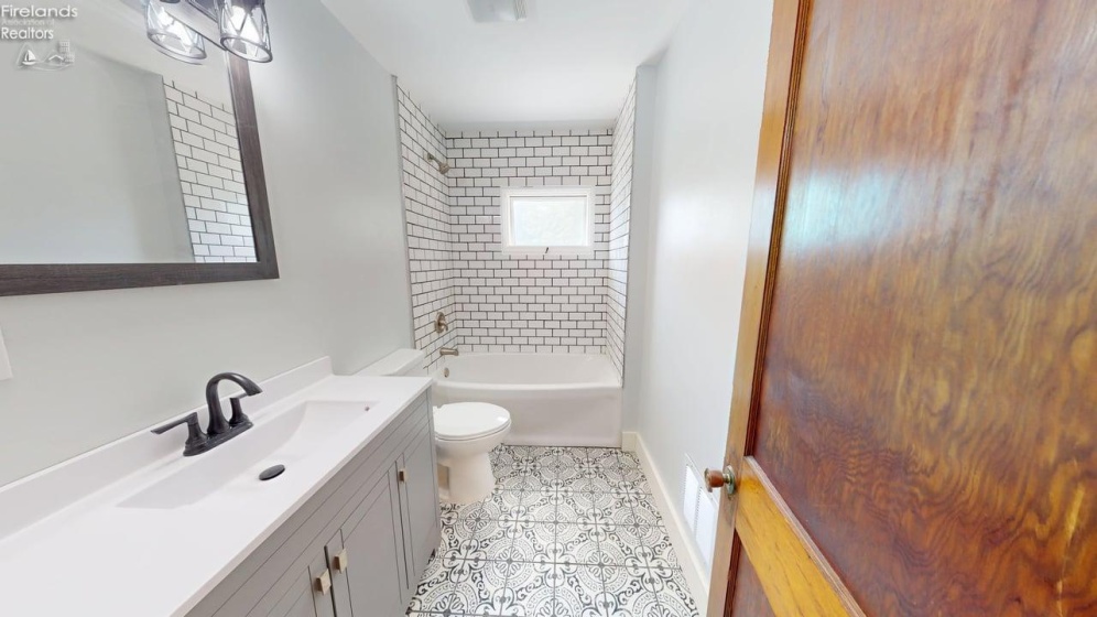 1021 Sandusky Street, Bucyrus, 44820, 4 Bedrooms Bedrooms, ,3 BathroomsBathrooms,Residential,For Sale,Sandusky,20261461