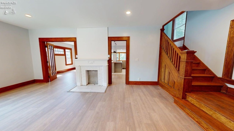 1021 Sandusky Street, Bucyrus, 44820, 4 Bedrooms Bedrooms, ,3 BathroomsBathrooms,Residential,For Sale,Sandusky,20261461