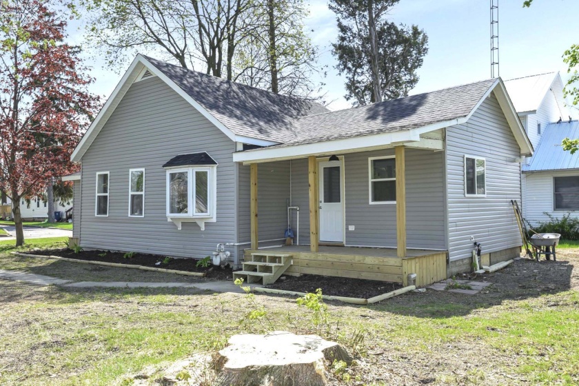 506 Washington Street, Port Clinton, 43452, 2 Bedrooms Bedrooms, ,1 BathroomBathrooms,Residential,For Sale,Washington,20261400