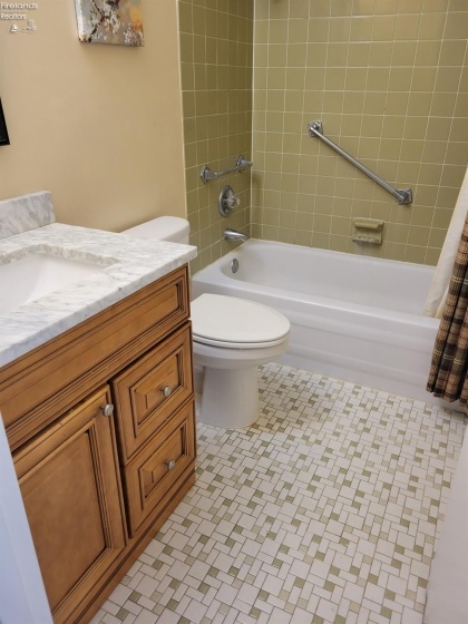 1305 Lake Wilmer Drive, Sandusky, 44870, 2 Bedrooms Bedrooms, ,1 BathroomBathrooms,Residential,For Sale,Lake Wilmer,20261404