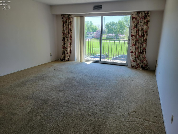 1305 Lake Wilmer Drive, Sandusky, 44870, 2 Bedrooms Bedrooms, ,1 BathroomBathrooms,Residential,For Sale,Lake Wilmer,20261404