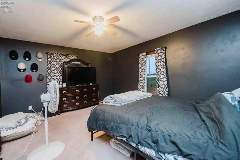 136 Lincoln Street, Lindsey, 43442, 4 Bedrooms Bedrooms, ,2 BathroomsBathrooms,Residential,For Sale,Lincoln,20261469