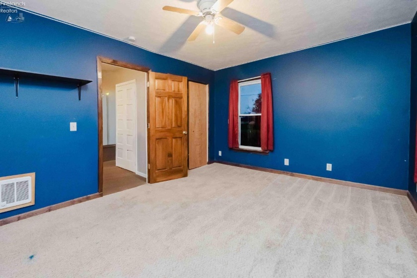 136 Lincoln Street, Lindsey, 43442, 4 Bedrooms Bedrooms, ,2 BathroomsBathrooms,Residential,For Sale,Lincoln,20261469
