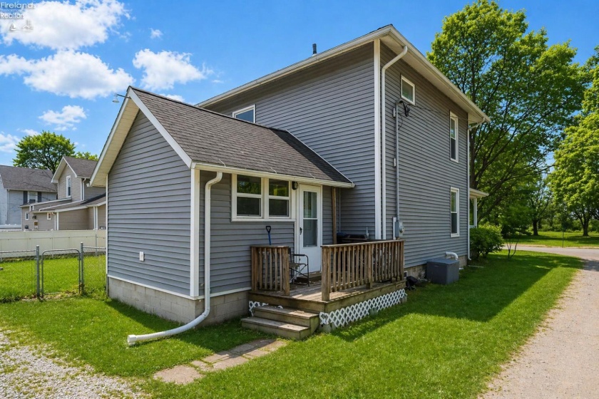 136 Lincoln Street, Lindsey, 43442, 4 Bedrooms Bedrooms, ,2 BathroomsBathrooms,Residential,For Sale,Lincoln,20261469