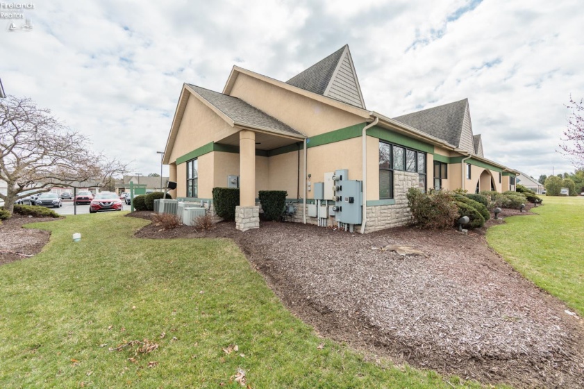 5321 Meadow Lane Court, Sheffield Village, 44035, ,Commercial,For Sale,Meadow Lane Court,20261465