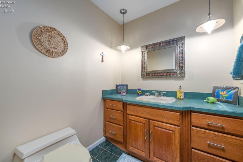 6880 Cliffside, Vermilion, 44089, 4 Bedrooms Bedrooms, ,4 BathroomsBathrooms,Residential,For Sale,Cliffside,20261468