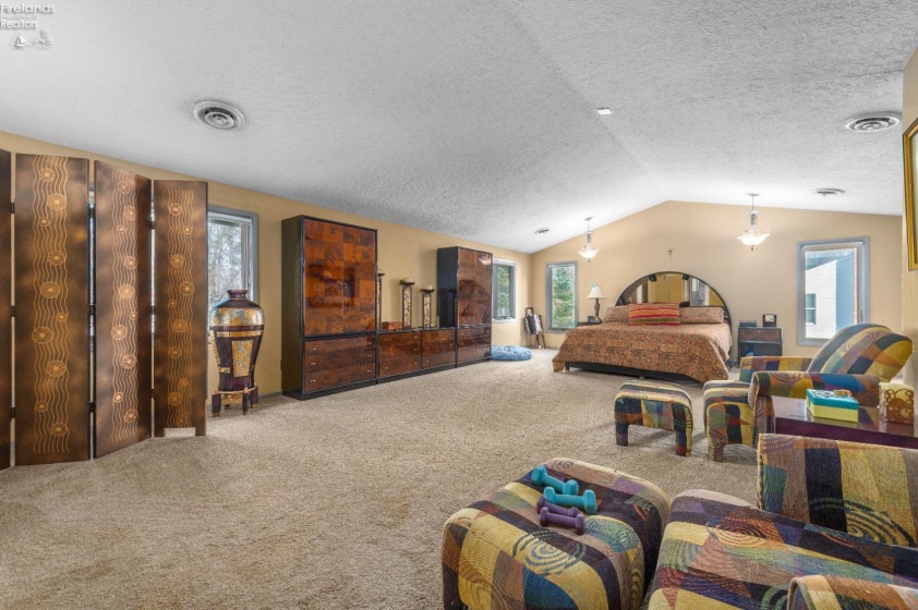 6880 Cliffside, Vermilion, 44089, 4 Bedrooms Bedrooms, ,4 BathroomsBathrooms,Residential,For Sale,Cliffside,20261468