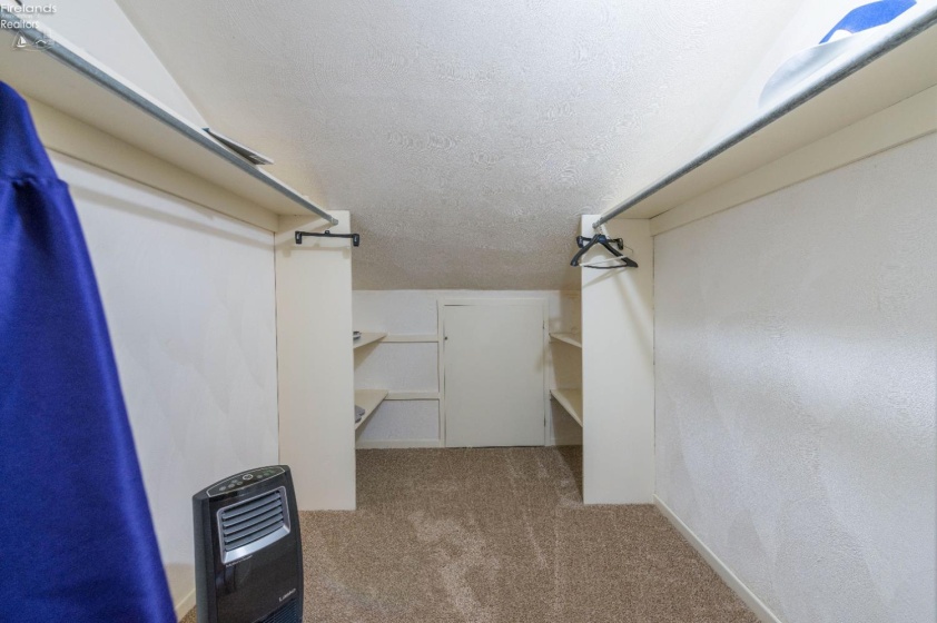 6880 Cliffside, Vermilion, 44089, 4 Bedrooms Bedrooms, ,4 BathroomsBathrooms,Residential,For Sale,Cliffside,20261468