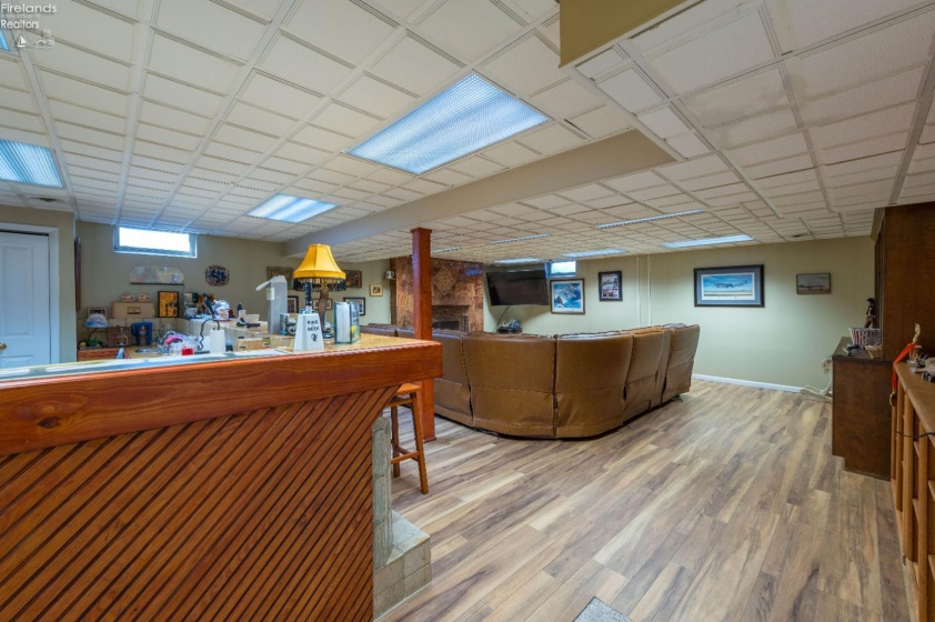 6880 Cliffside, Vermilion, 44089, 4 Bedrooms Bedrooms, ,4 BathroomsBathrooms,Residential,For Sale,Cliffside,20261468