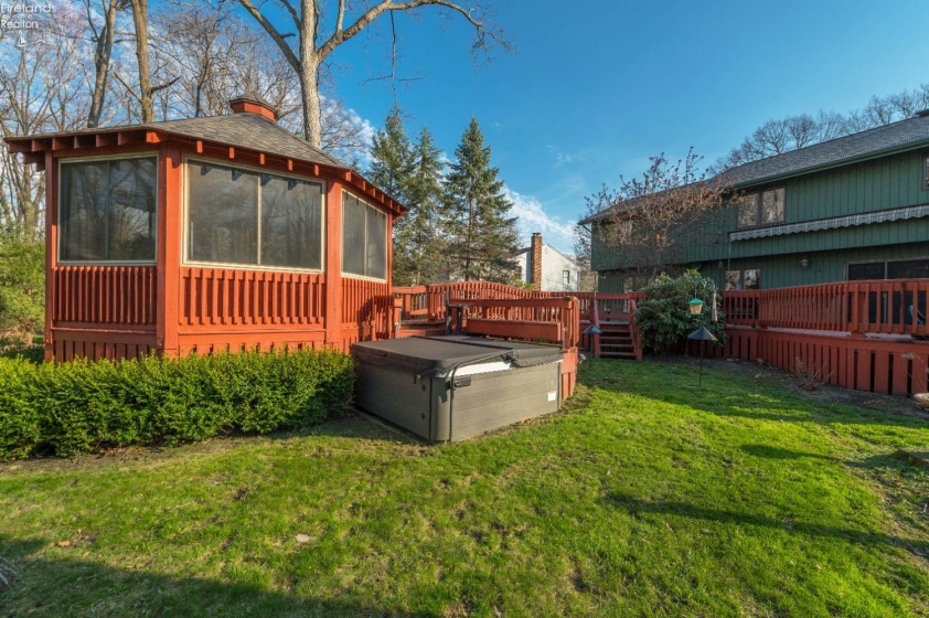 6880 Cliffside, Vermilion, 44089, 4 Bedrooms Bedrooms, ,4 BathroomsBathrooms,Residential,For Sale,Cliffside,20261468