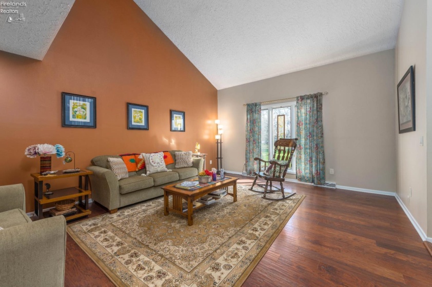 6880 Cliffside, Vermilion, 44089, 4 Bedrooms Bedrooms, ,4 BathroomsBathrooms,Residential,For Sale,Cliffside,20261468