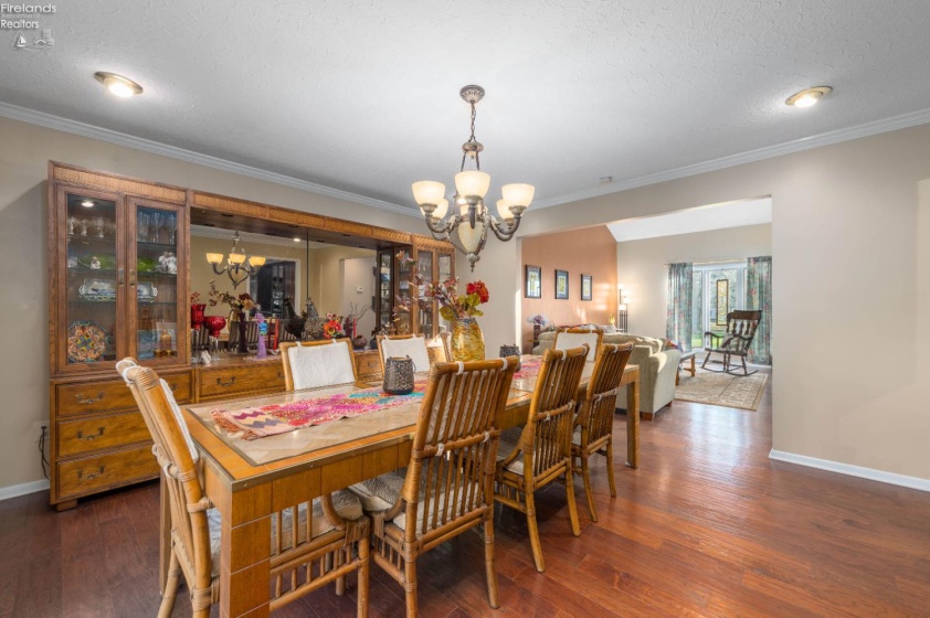 6880 Cliffside, Vermilion, 44089, 4 Bedrooms Bedrooms, ,4 BathroomsBathrooms,Residential,For Sale,Cliffside,20261468