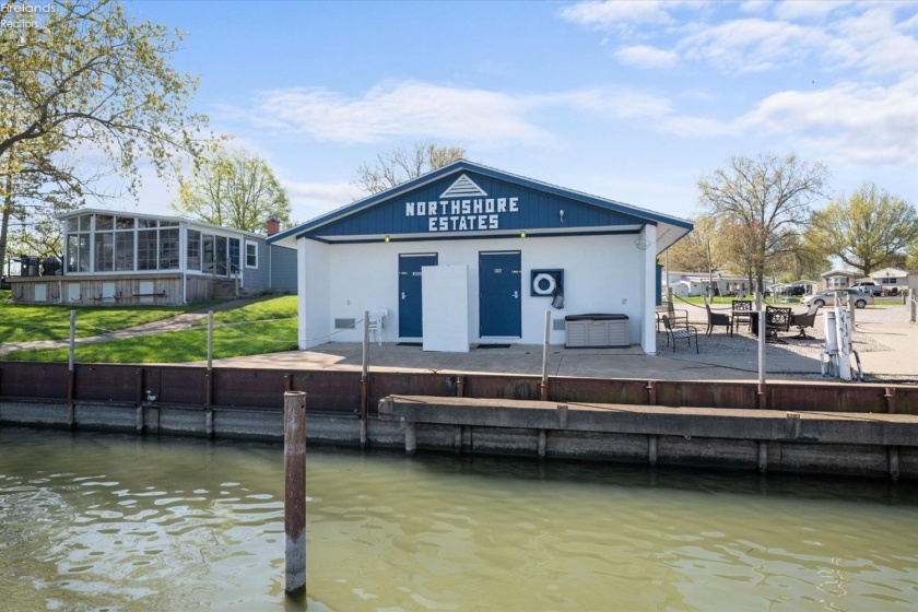 8175 North Shore Boulevard, Marblehead, 43440, 2 Bedrooms Bedrooms, ,2 BathroomsBathrooms,Residential,For Sale,North Shore,20261384