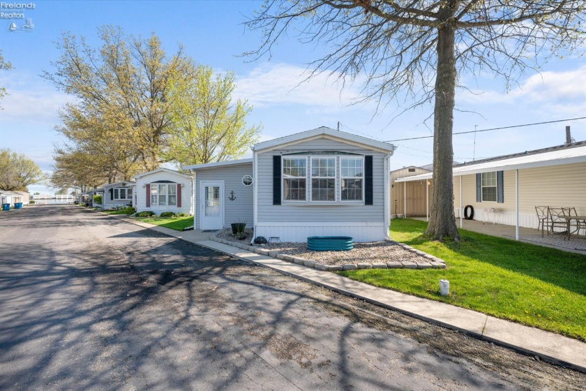 8175 North Shore Boulevard, Marblehead, 43440, 2 Bedrooms Bedrooms, ,2 BathroomsBathrooms,Residential,For Sale,North Shore,20261384