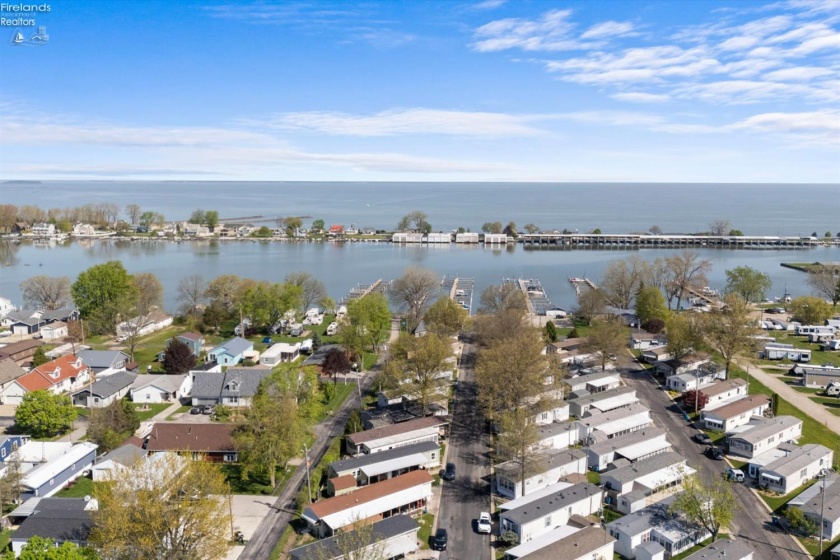 8175 North Shore Boulevard, Marblehead, 43440, 2 Bedrooms Bedrooms, ,2 BathroomsBathrooms,Residential,For Sale,North Shore,20261384