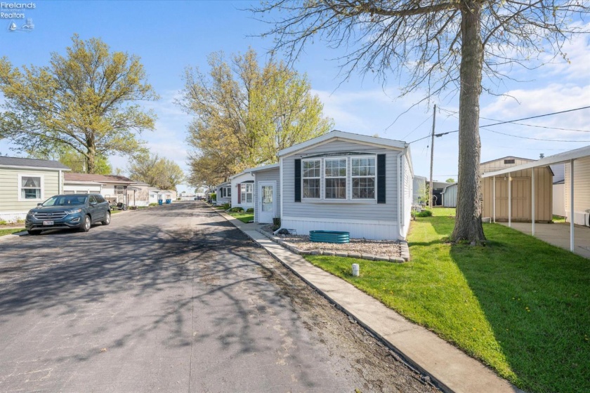 8175 North Shore Boulevard, Marblehead, 43440, 2 Bedrooms Bedrooms, ,2 BathroomsBathrooms,Residential,For Sale,North Shore,20261384