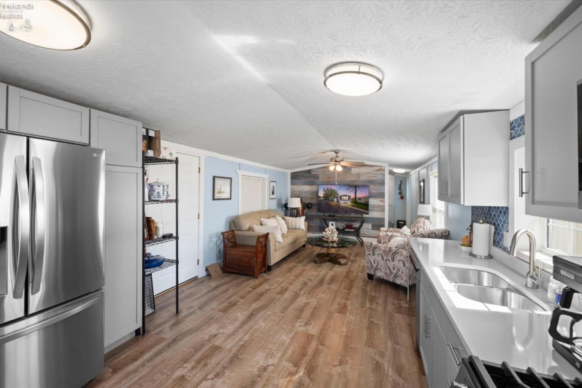 8175 North Shore Boulevard, Marblehead, 43440, 2 Bedrooms Bedrooms, ,2 BathroomsBathrooms,Residential,For Sale,North Shore,20261384