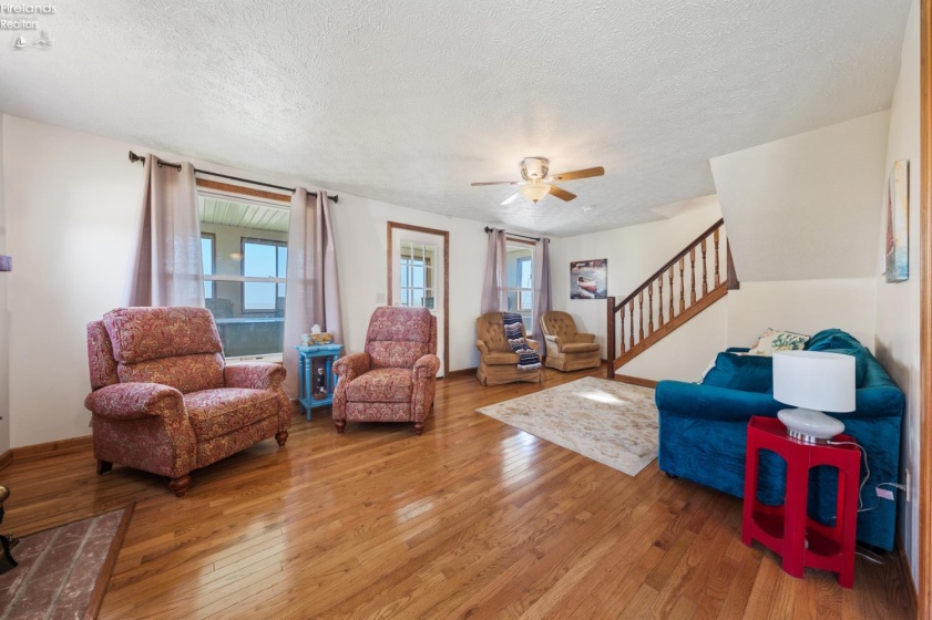 16 Oakwood Avenue, Huron, 44839, 3 Bedrooms Bedrooms, ,2 BathroomsBathrooms,Residential,For Sale,Oakwood,20261470