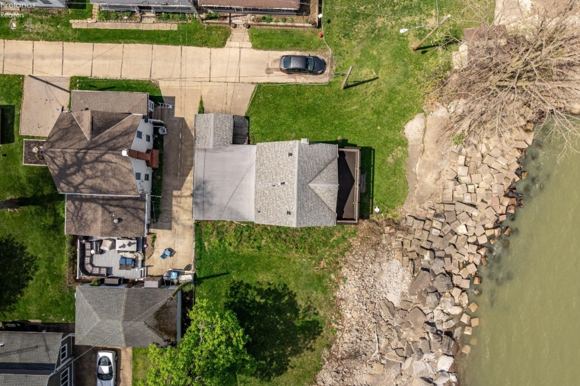 16 Oakwood Avenue, Huron, 44839, 3 Bedrooms Bedrooms, ,2 BathroomsBathrooms,Residential,For Sale,Oakwood,20261470