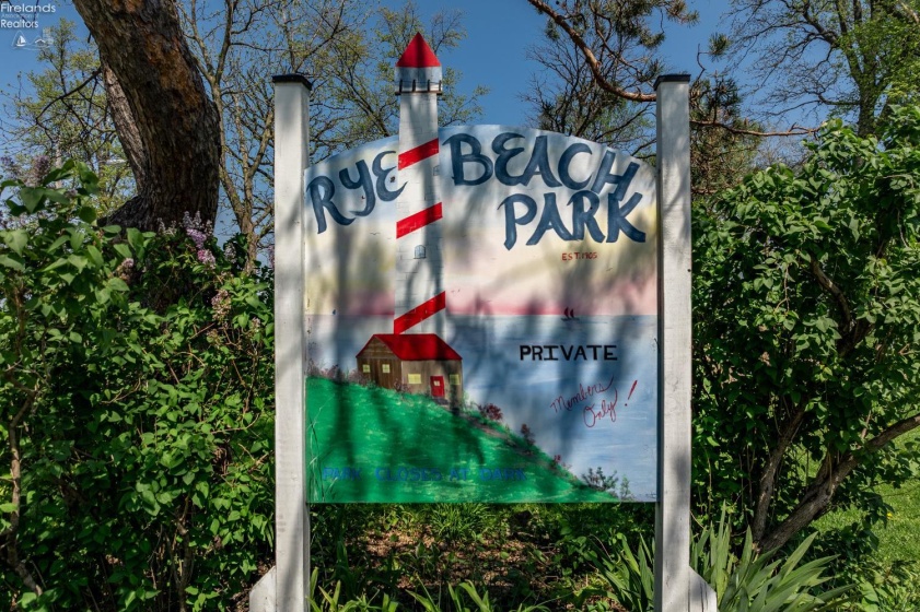 16 Oakwood Avenue, Huron, 44839, 3 Bedrooms Bedrooms, ,2 BathroomsBathrooms,Residential,For Sale,Oakwood,20261470