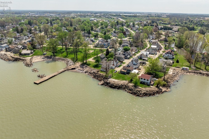 16 Oakwood Avenue, Huron, 44839, 3 Bedrooms Bedrooms, ,2 BathroomsBathrooms,Residential,For Sale,Oakwood,20261470