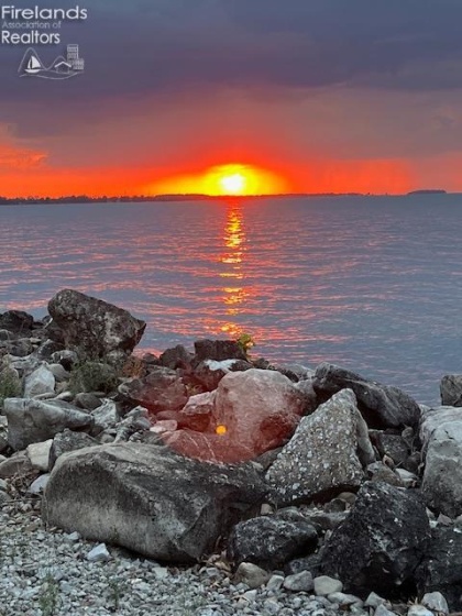 1541 Anchor, Port Clinton, 43452, 4 Bedrooms Bedrooms, ,4 BathroomsBathrooms,Residential,For Sale,Anchor,20261464