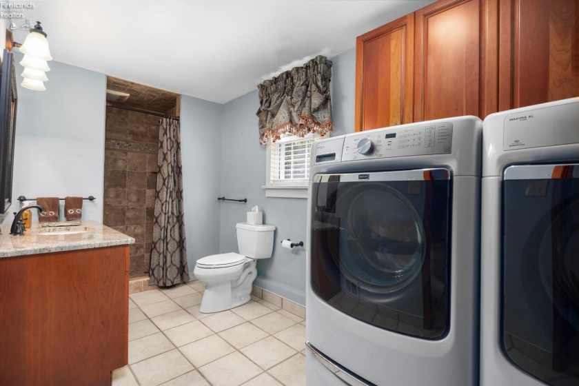 17 Main Street, Berlin Heights, 44814, 3 Bedrooms Bedrooms, ,2 BathroomsBathrooms,Residential,For Sale,Main,20261474