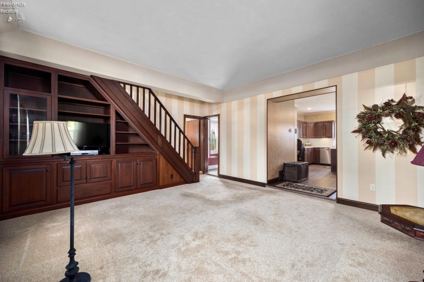 17 Main Street, Berlin Heights, 44814, 3 Bedrooms Bedrooms, ,2 BathroomsBathrooms,Residential,For Sale,Main,20261474