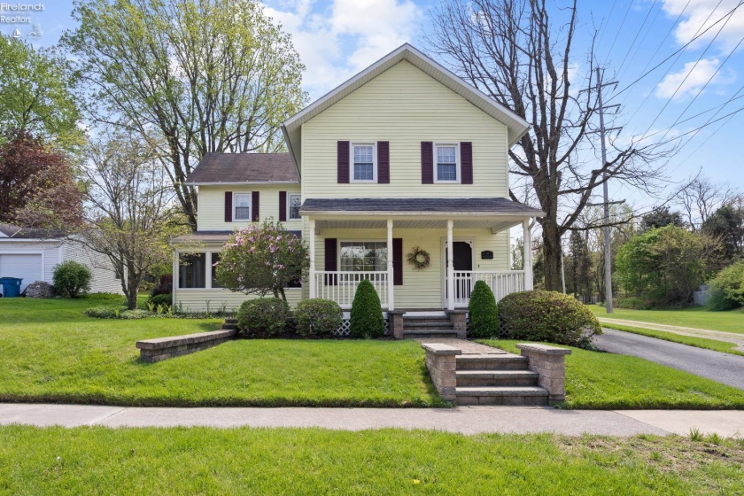 17 Main Street, Berlin Heights, 44814, 3 Bedrooms Bedrooms, ,2 BathroomsBathrooms,Residential,For Sale,Main,20261474