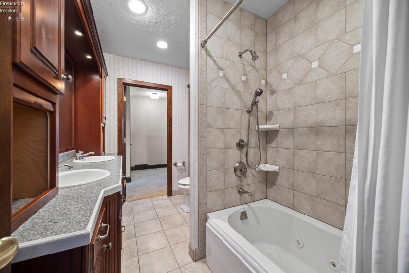 17 Main Street, Berlin Heights, 44814, 3 Bedrooms Bedrooms, ,2 BathroomsBathrooms,Residential,For Sale,Main,20261474