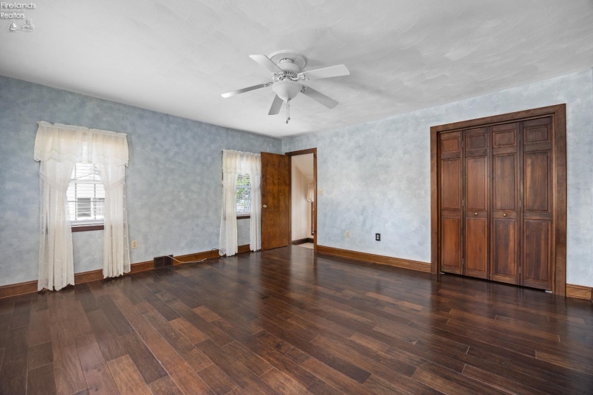 17 Main Street, Berlin Heights, 44814, 3 Bedrooms Bedrooms, ,2 BathroomsBathrooms,Residential,For Sale,Main,20261474