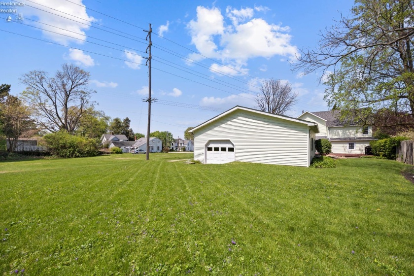 17 Main Street, Berlin Heights, 44814, 3 Bedrooms Bedrooms, ,2 BathroomsBathrooms,Residential,For Sale,Main,20261474