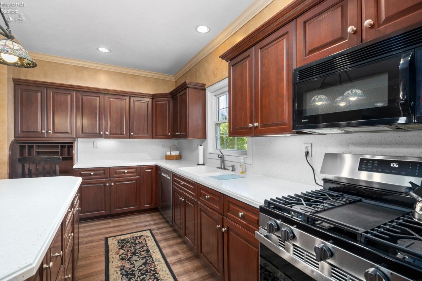 17 Main Street, Berlin Heights, 44814, 3 Bedrooms Bedrooms, ,2 BathroomsBathrooms,Residential,For Sale,Main,20261474