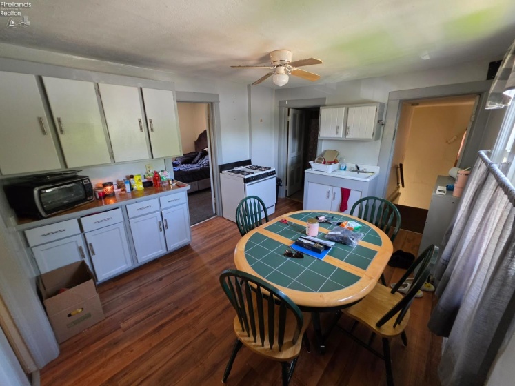 1709 Sandusky Street, Sandusky, 44870, 3 Bedrooms Bedrooms, ,2 BathroomsBathrooms,Residential,For Sale,Sandusky,20261433