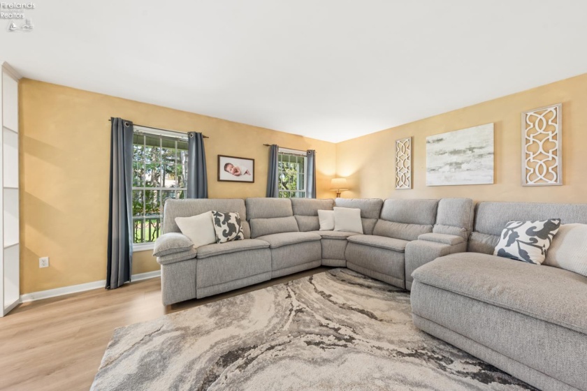 4518 Island Pines Drive, Port Clinton, 43452, 3 Bedrooms Bedrooms, ,3 BathroomsBathrooms,Residential,For Sale,Island Pines,20261471