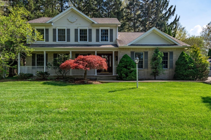 4518 Island Pines Drive, Port Clinton, 43452, 3 Bedrooms Bedrooms, ,3 BathroomsBathrooms,Residential,For Sale,Island Pines,20261471