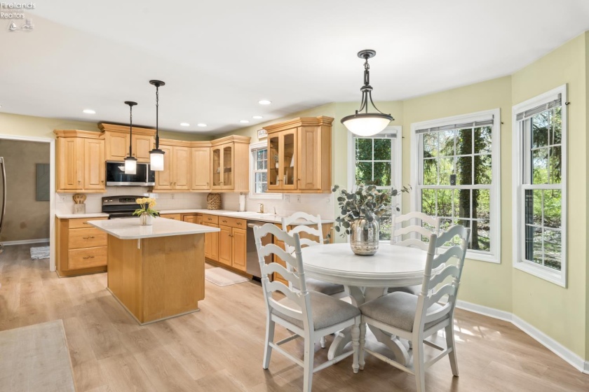 4518 Island Pines Drive, Port Clinton, 43452, 3 Bedrooms Bedrooms, ,3 BathroomsBathrooms,Residential,For Sale,Island Pines,20261471